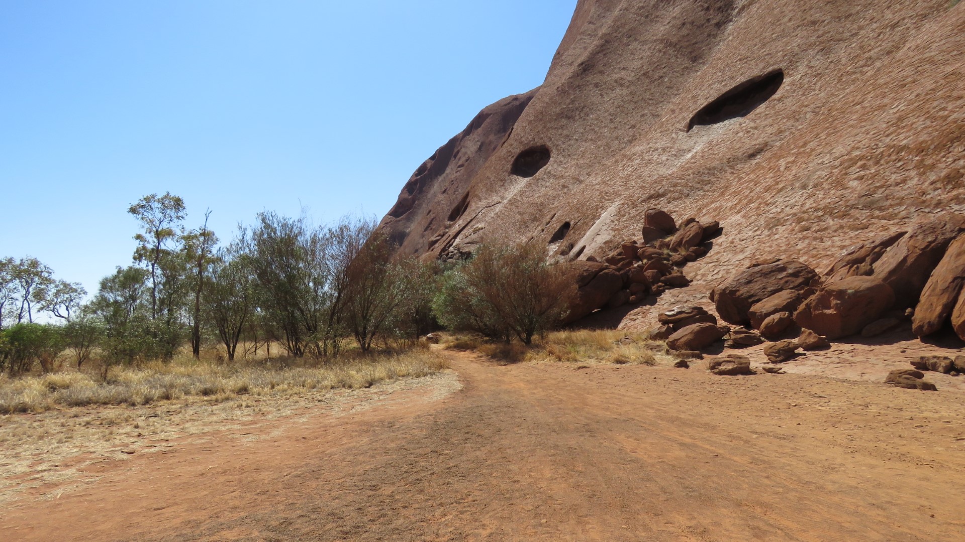 Uluru Base Walk